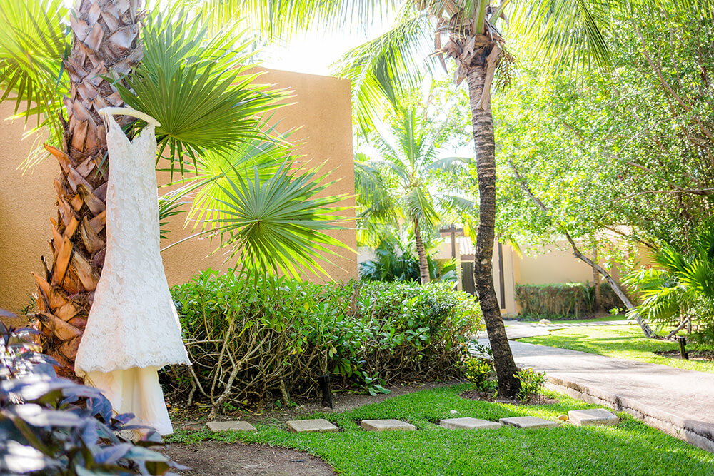 10 Things people forget at their Destination Wedding