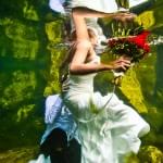 Trash the Dress underwater photographer