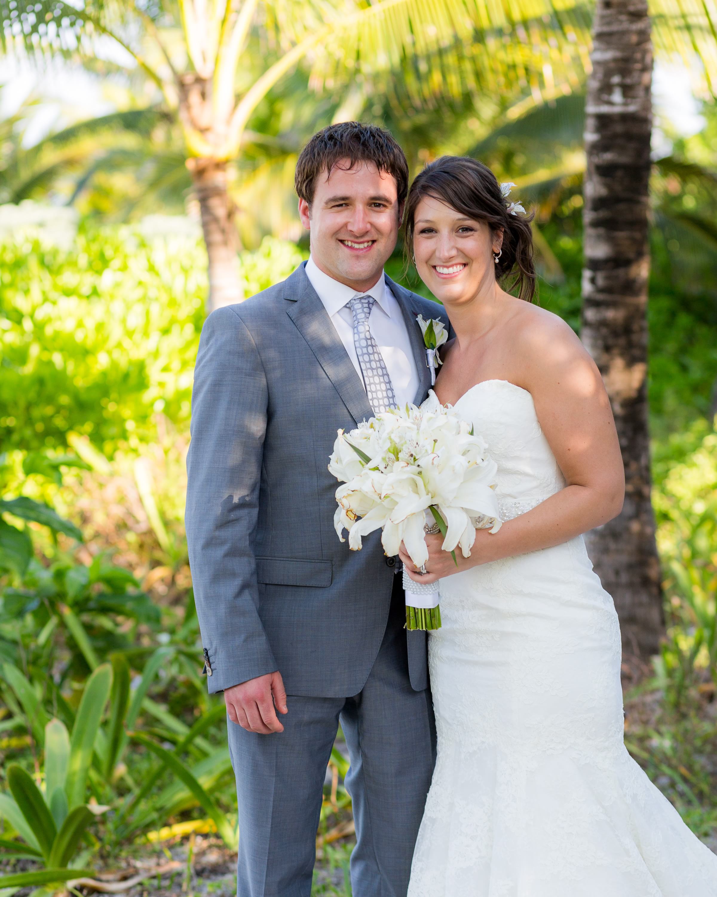 beautiful portrait of bride and groom at Grand Palladium Riviera Maya Wedding