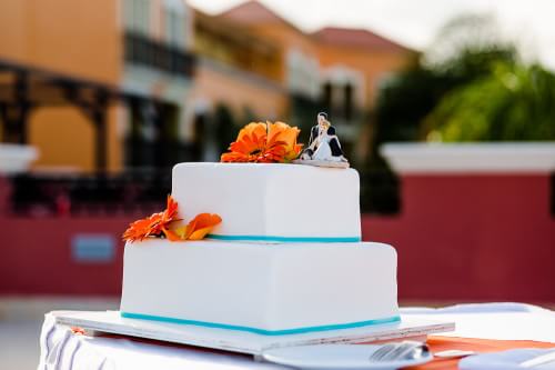 Wedding Cake at Ocean Coral and Turquesa Resort