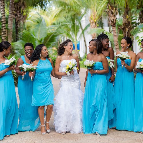 Bridesmaids before wedding at El Dorado Seaside Suites