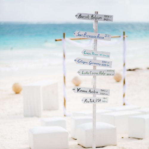 Sign at wedding in Tulum