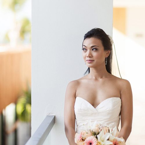 Portrait of bride before her wedding in Cancun