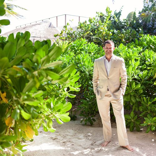 Portrait of groom before his Tulum wedding