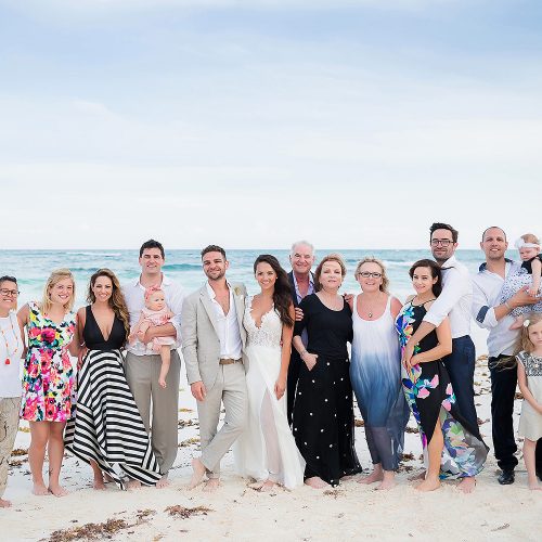 Family photograph after wedding in Riviera Maya