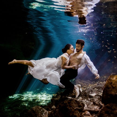 Sexy cenote TTD in Mexico